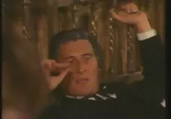 Nette junge Blondine saugt Schwanz und nimmt eine czech private porn schöne Gesichtsbehandlung