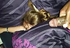 Cosplay gratis deutsche amateur pornofilme Super Sonico im Krankenschwester-Outfit gibt Footjob